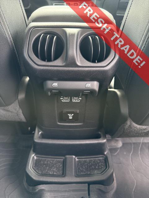 used 2022 Jeep Wrangler Unlimited car, priced at $33,874