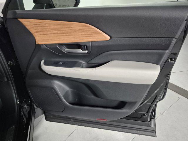 new 2025 Toyota Grand Highlander car, priced at $52,986