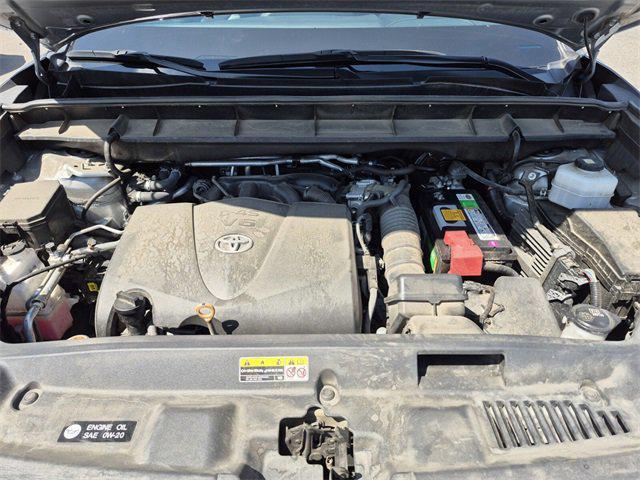 used 2020 Toyota Highlander car, priced at $31,874