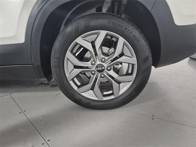 used 2024 Kia Seltos car, priced at $26,574