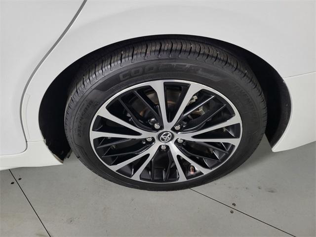 used 2019 Toyota Camry Hybrid car, priced at $24,987