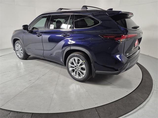 new 2026 Toyota Highlander car, priced at $53,418