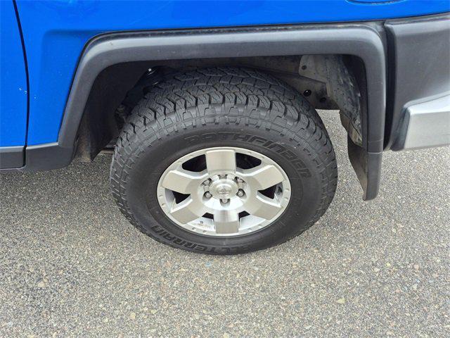 used 2007 Toyota FJ Cruiser car, priced at $14,874