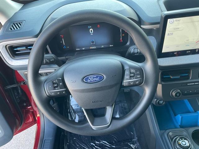 new 2025 Ford Maverick car, priced at $30,374