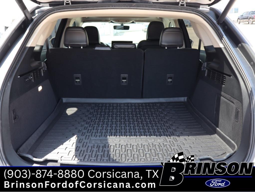 used 2023 Lincoln Nautilus car, priced at $39,600