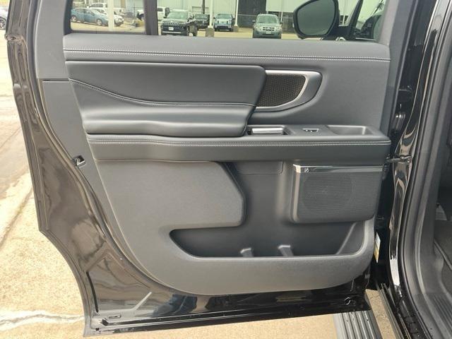 new 2025 Ford Expedition Max car, priced at $77,990