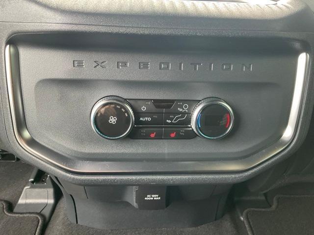 new 2025 Ford Expedition Max car, priced at $77,990