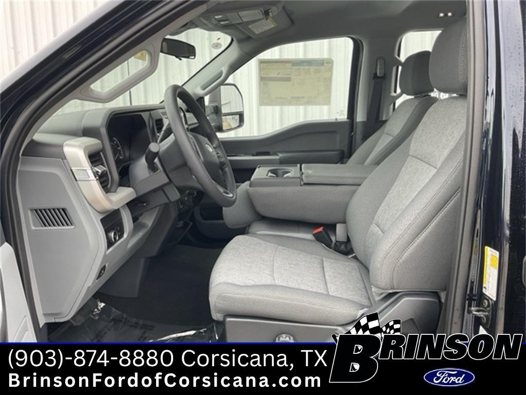 new 2025 Ford F-250 car, priced at $52,469