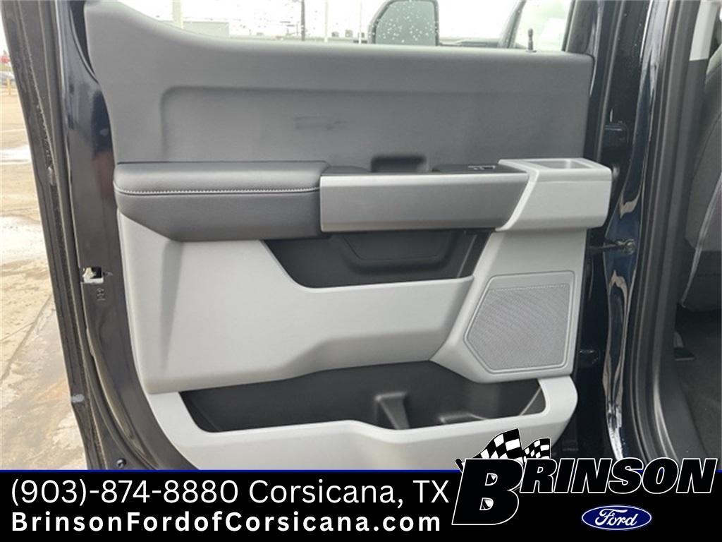 new 2025 Ford F-250 car, priced at $52,469