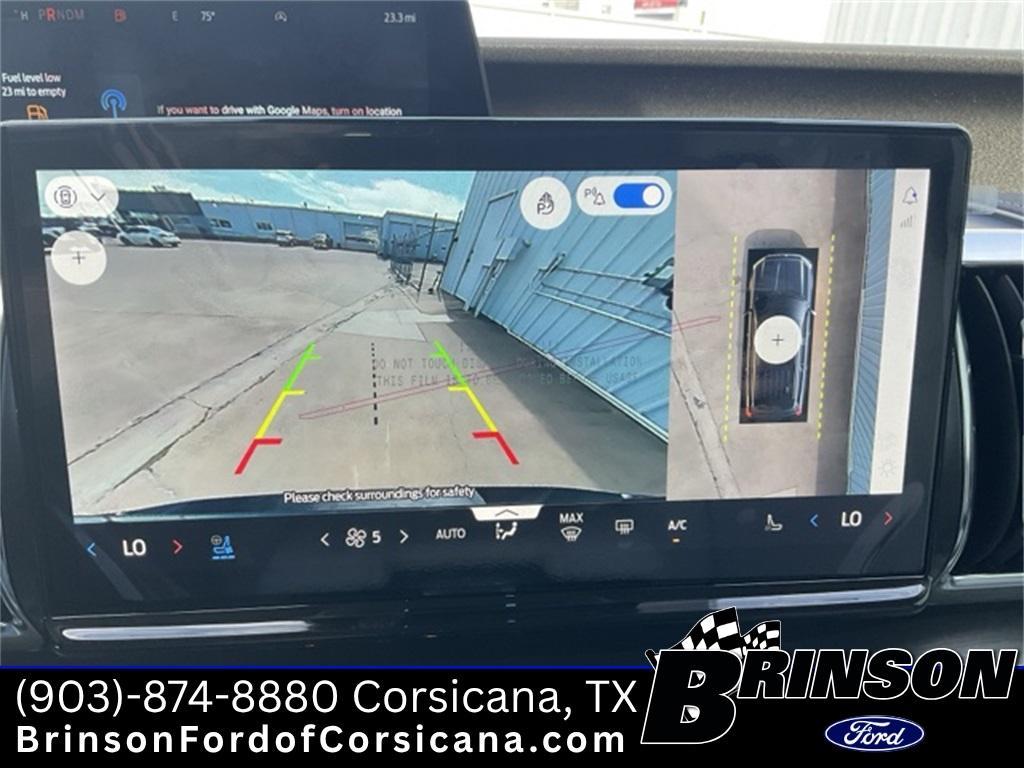 new 2025 Ford Expedition car, priced at $75,969