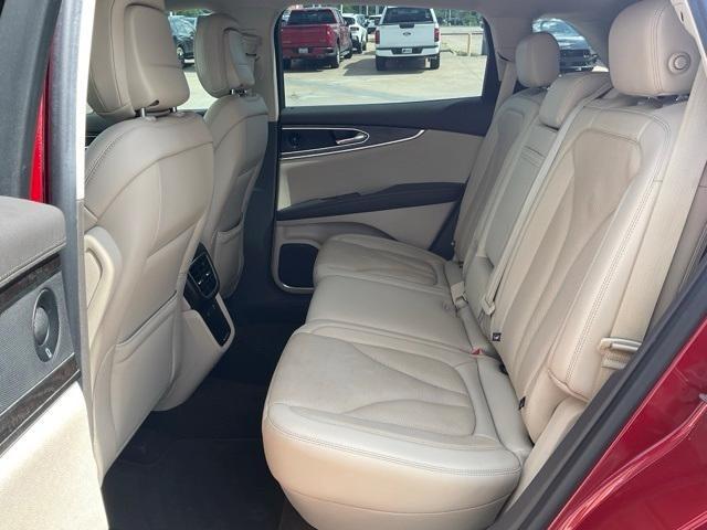 used 2020 Lincoln Nautilus car, priced at $23,700