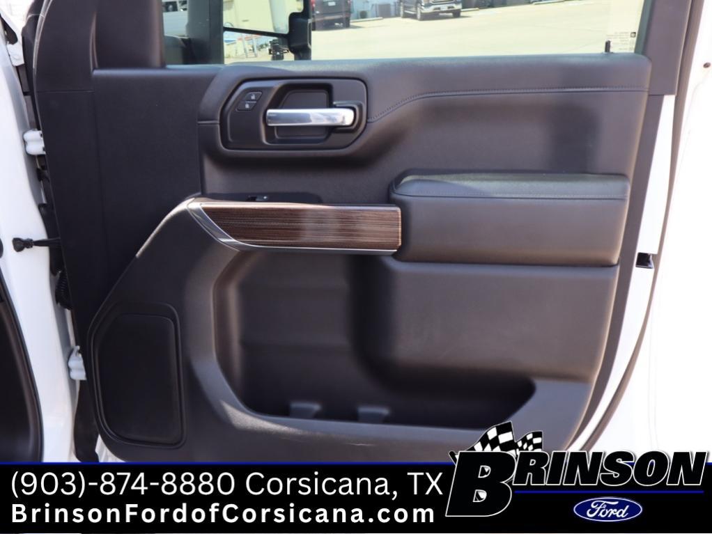 used 2020 Chevrolet Silverado 2500 car, priced at $39,200