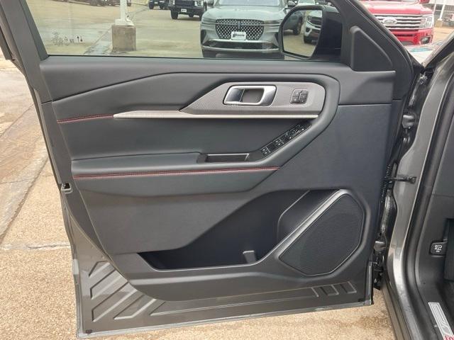 new 2025 Ford Explorer car, priced at $45,422