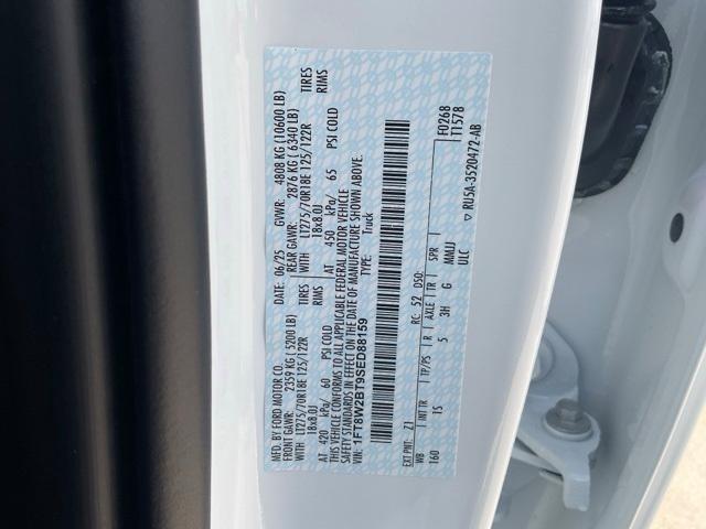 new 2025 Ford F-250 car, priced at $61,969