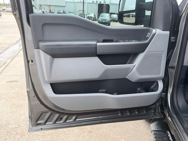 new 2025 Ford F-250 car, priced at $62,469