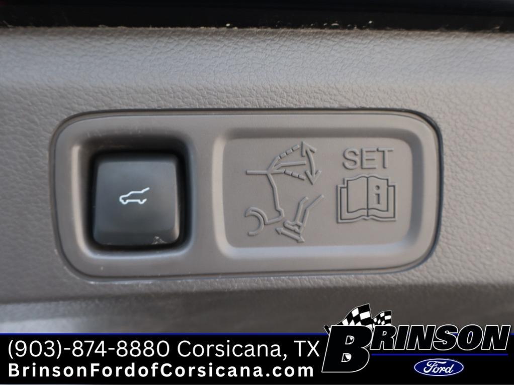 used 2021 Ford Expedition car, priced at $28,991