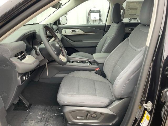 new 2025 Ford Explorer car, priced at $34,969