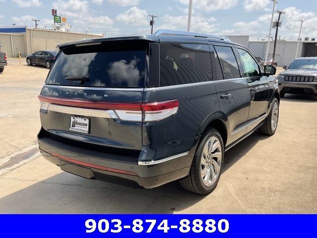 new 2024 Lincoln Navigator car, priced at $100,358