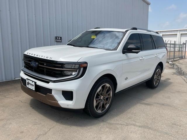 new 2025 Ford Expedition car, priced at $82,969