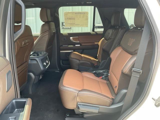 new 2025 Ford Expedition car, priced at $82,969