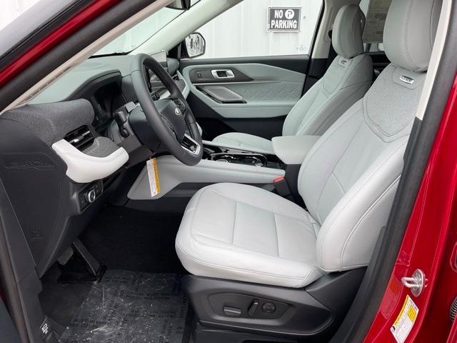 new 2025 Ford Explorer car, priced at $56,399