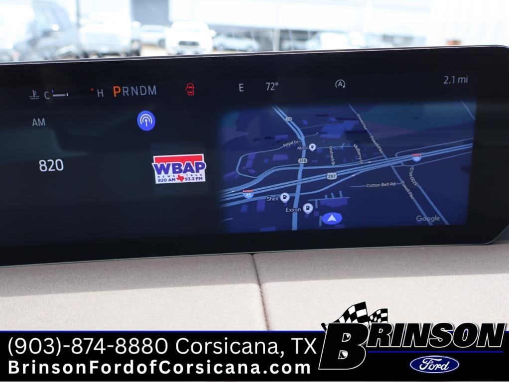 new 2025 Ford Expedition car, priced at $79,969