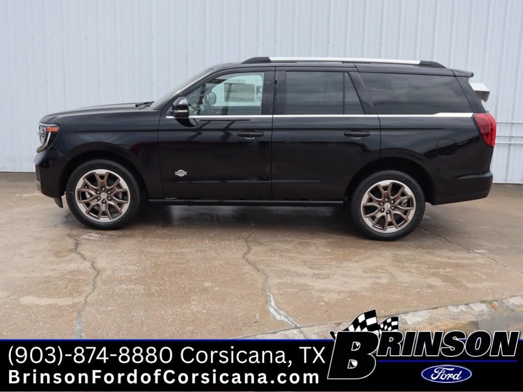 new 2025 Ford Expedition car, priced at $79,969