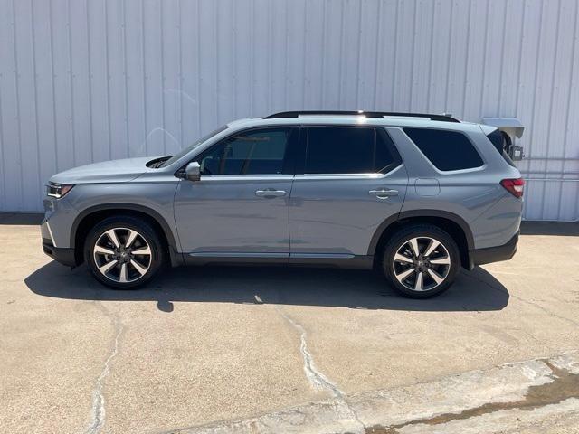 used 2023 Honda Pilot car, priced at $41,600