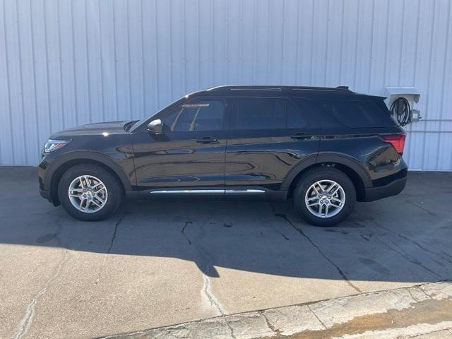 new 2025 Ford Explorer car, priced at $38,969