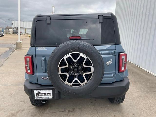 new 2024 Ford Bronco car, priced at $50,027