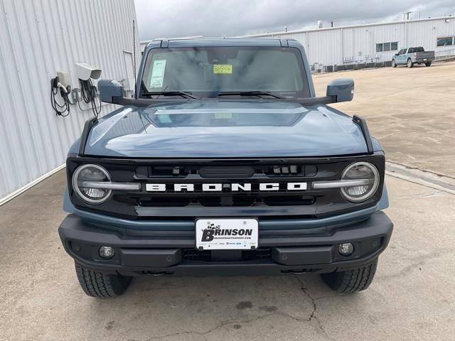 new 2024 Ford Bronco car, priced at $50,027