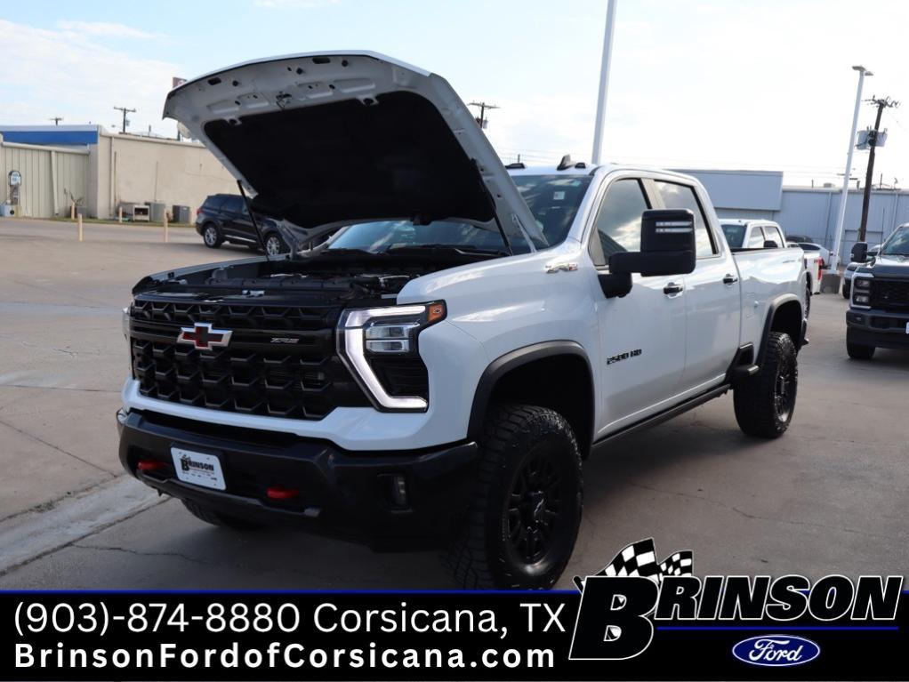 used 2024 Chevrolet Silverado 2500 car, priced at $74,990