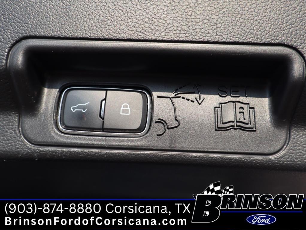 used 2024 Ford Explorer car, priced at $30,990