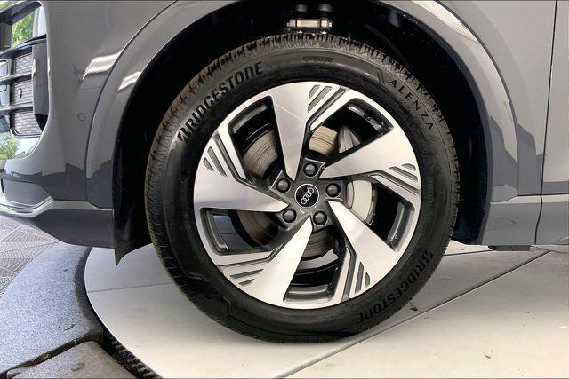 new 2025 Audi Q6 e-tron car, priced at $77,285