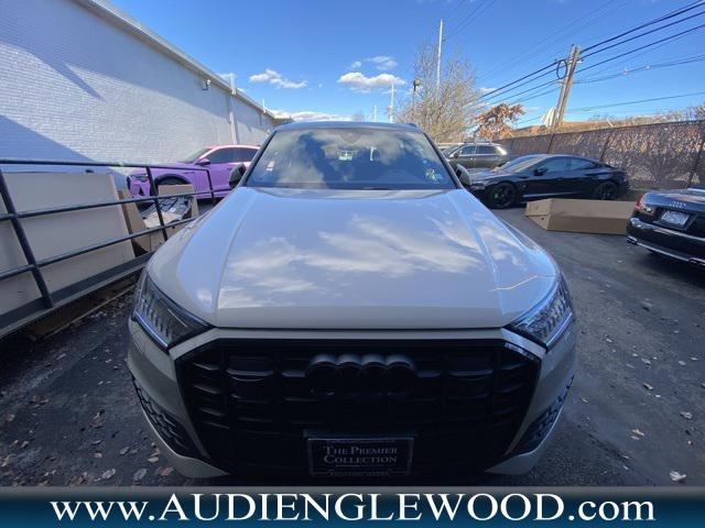 used 2024 Audi Q7 car, priced at $54,299