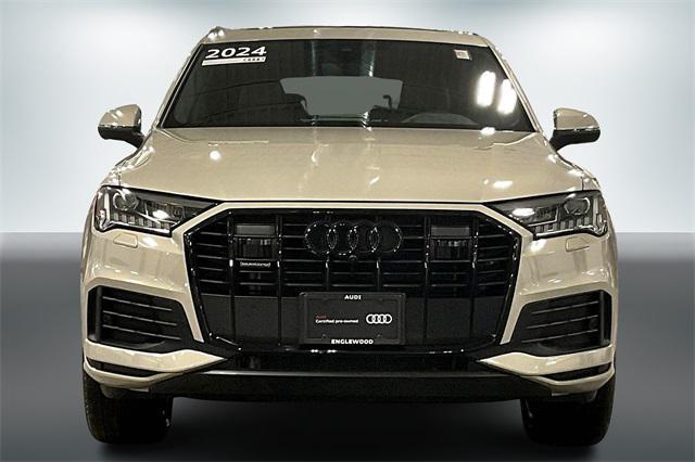 used 2024 Audi Q7 car, priced at $53,999