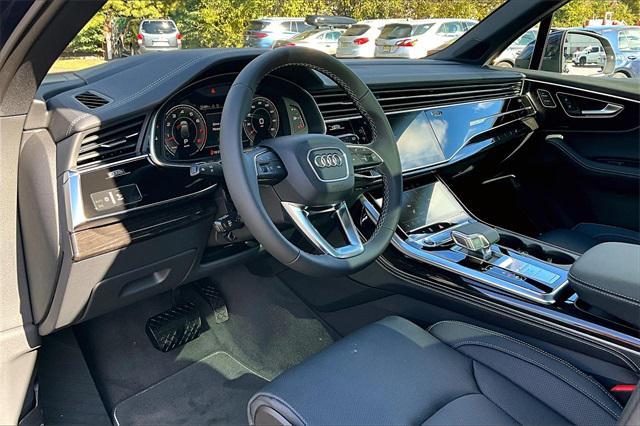 new 2025 Audi Q7 car, priced at $81,800