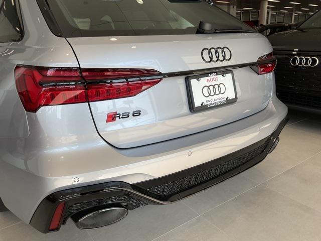 new 2024 Audi RS 6 Avant car, priced at $140,045