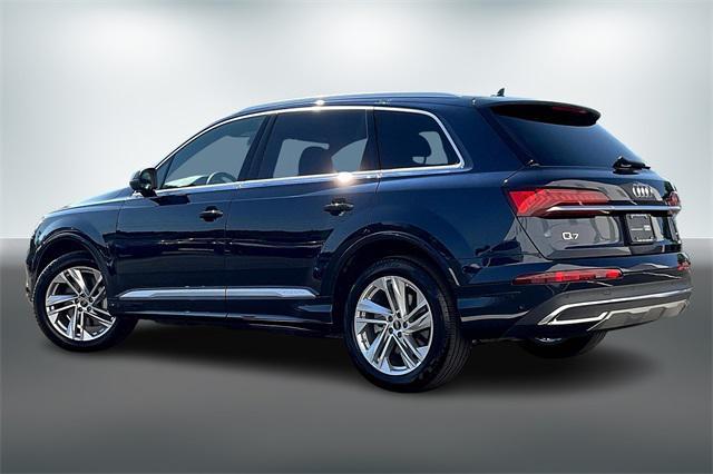 used 2024 Audi Q7 car, priced at $59,999