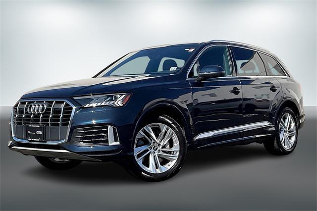 used 2024 Audi Q7 car, priced at $59,999