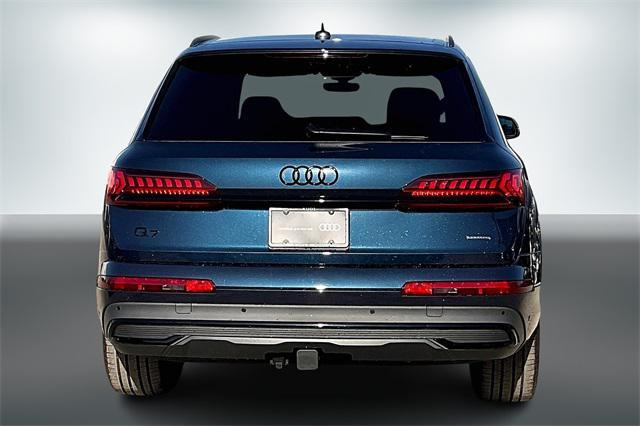 used 2024 Audi Q7 car, priced at $58,999