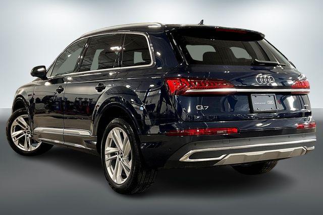 used 2023 Audi Q7 car, priced at $43,999