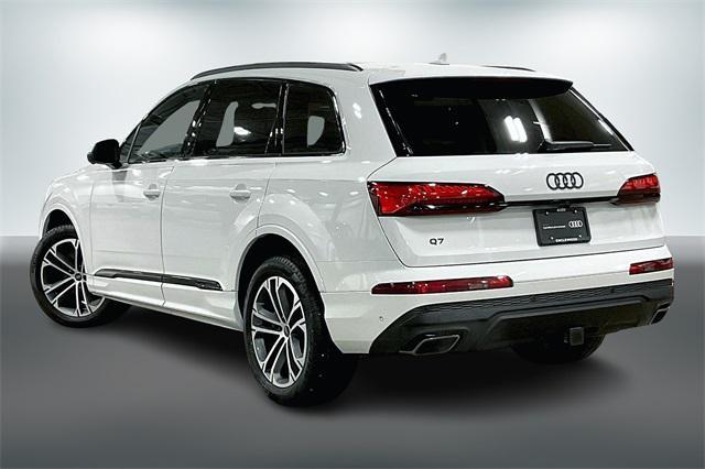 used 2025 Audi Q7 car, priced at $62,999