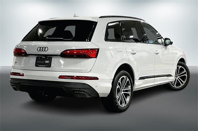 used 2025 Audi Q7 car, priced at $62,999