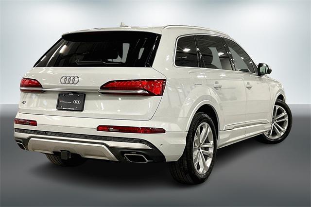 used 2025 Audi Q7 car, priced at $73,000