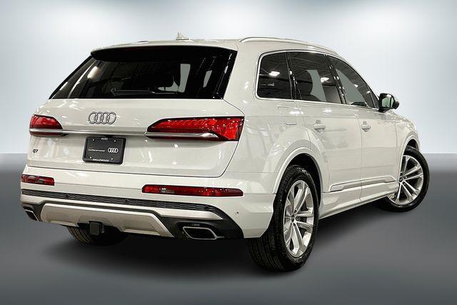 used 2025 Audi Q7 car, priced at $68,500