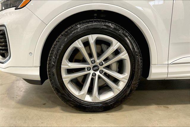 used 2025 Audi Q7 car, priced at $68,500