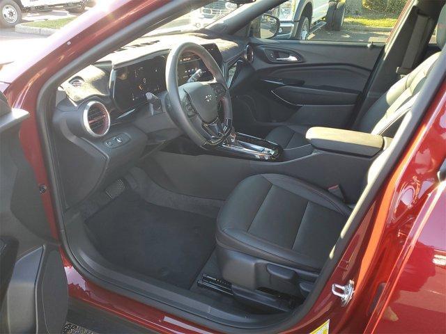 used 2025 Chevrolet Trax car, priced at $23,999