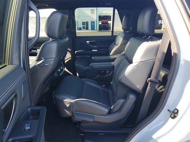 new 2025 Ford Expedition car, priced at $81,106
