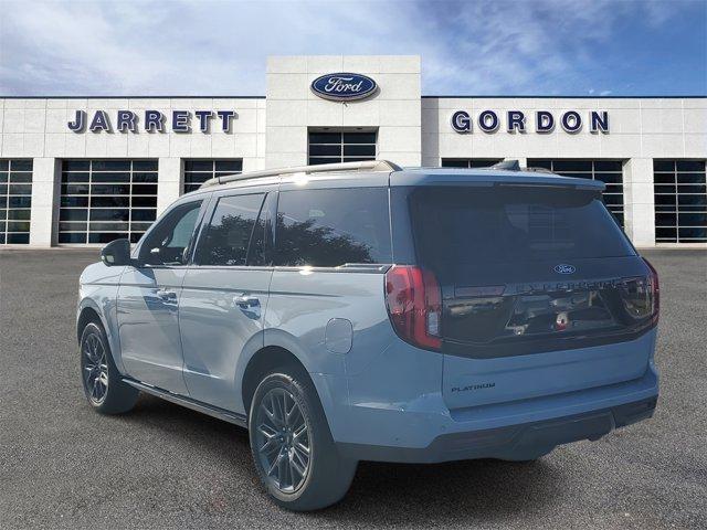 new 2025 Ford Expedition car, priced at $81,106
